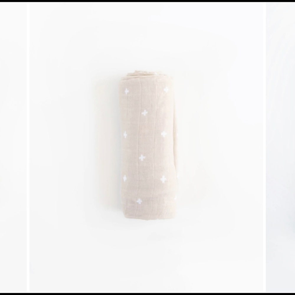 Muslin Swaddle - Picture 4 of 8